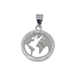 Világtérképet ábrázoló ezüst medál, körbe cirkónia kövekkel díszítve